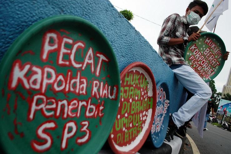 Alasan Koalisi akan Ajukan Sengketa Informasi SP3 Karhutla Riau