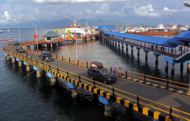 Penyeberangan pelabuhan Ketapang. (Foto: Antara)