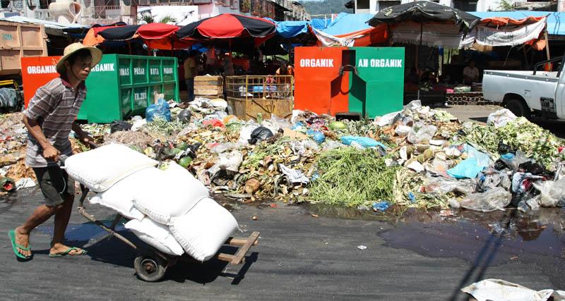 Dinas Lingkungan Hidup Gagas Cicilan Rumah Subsidi Menggunakan Sampah