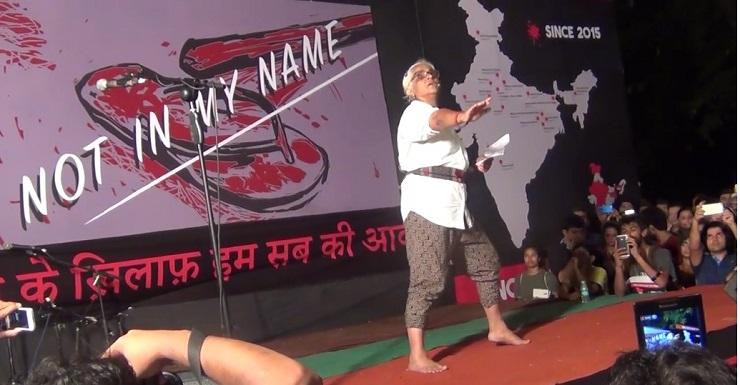 Arts Maya Krishna performing a monologue that shines a light on the violence carried out by cow vigi