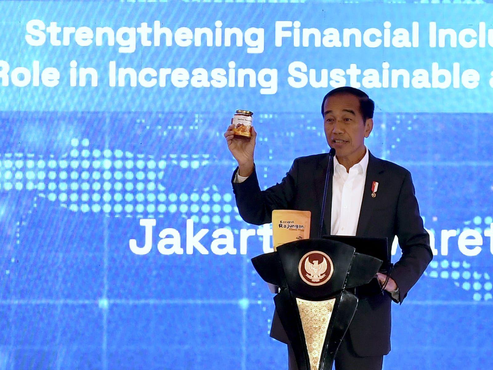 Jokowi Dorong Peran Perbankan untuk Meningkatkan Daya Saing UMKM