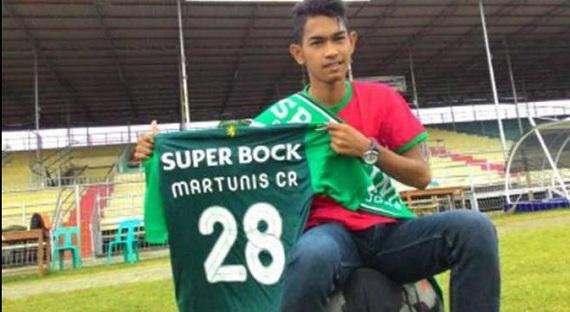 Martinus - dulu hanyut di laut 21 hari karena tsunami, kini jadi pemain di Sporting Lisbon (Foto: Tw
