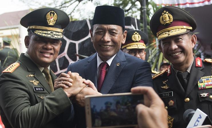 Usai Gelar Rapat Bersama, Wiranto: Polemik Senjata Sudah Selesai!