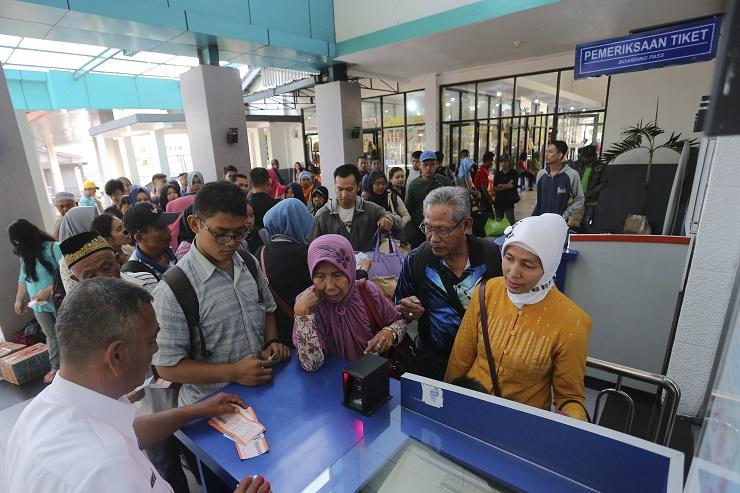 Libur Panjang Idul Adha, PT KAI Cirebon Siapkan Ribuan Kursi Tambahan