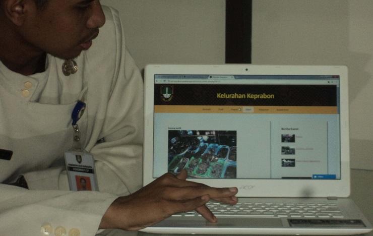 Perkuat Pelayanan Publik, Pemkot Solo Siapkan 'Kelurahan Online'