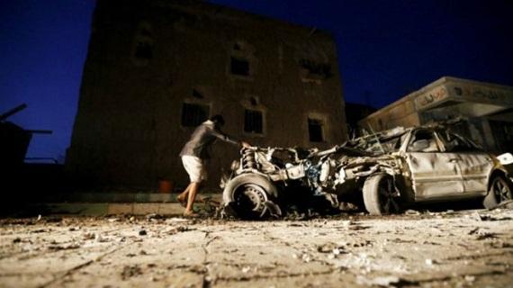 Mesjid di Yaman diserang bom (Foto: Reuters)