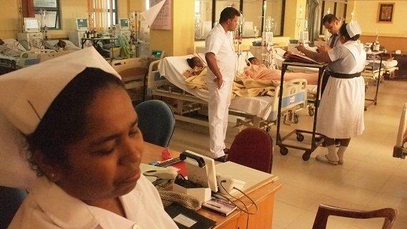 Unit cuci darah di rumah sakit di Anuradhapura, Sri Lanka. (Foto: Ric Wasserman)