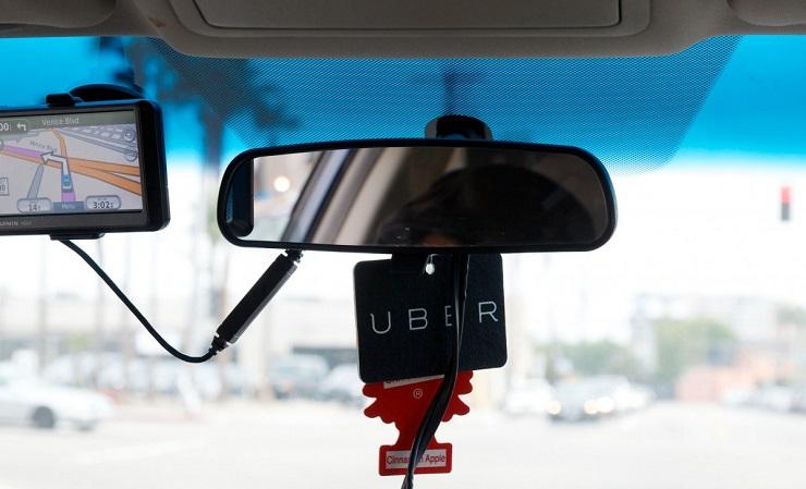 INTERMEZO: Rekor Pengemudi Uber, Antar Penumpang 630 Kilometer Tanpa Henti