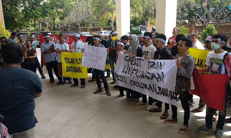 Gugatan Kandas di PTUN, Warga Penolak PLTU Celukan Bawang Ajukan Banding