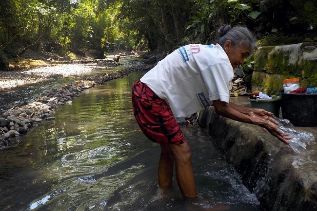 Mayoritas Warga Pedesaan Kabupaten Bondowoso Masih Manfaatkan Sungai untuk MCK