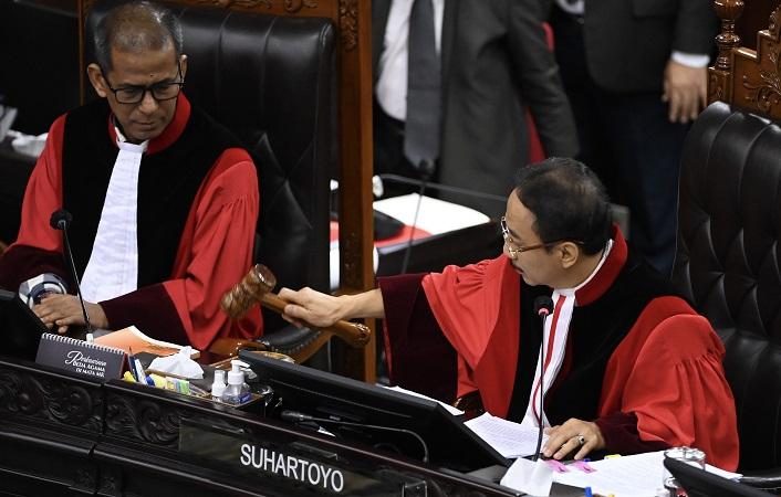 MK Tolak Permohonan Sengketa Pilpres, 3 Hakim Dissenting Opinion