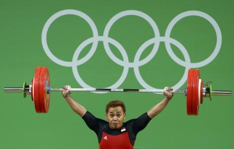 Eko Yuli beraksi di Olimpiade Rio 2016 Brasil. (Antara)