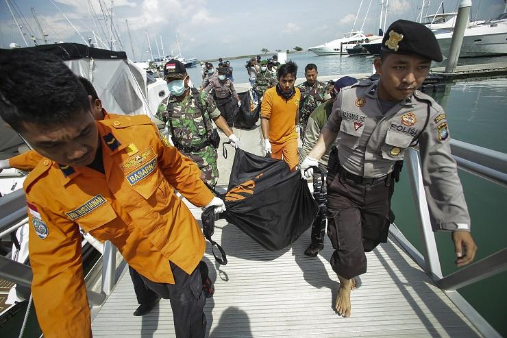 Fokus Temukan 6 Korban Kapal Tenggelam, Basarnas Kepulauan Riau Hubungi MRCC Johor
