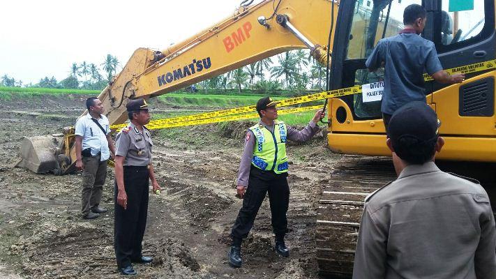 Kepolisian Banyuwangi Tutup 30an Tambang Pasir Ilegal