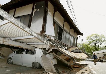 Pengungsi Korban Gempa Jepang Kesulitan Air Bersih