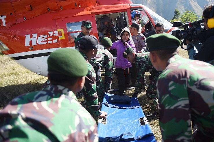 Ratusan Pendaki Rinjani Berhasil Dievakuasi, 6 Orang Bertahan Karena Trauma