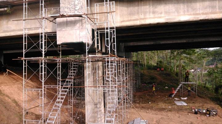 Menteri PU: Jembatan Cisomang Bergeser Karena Faktor Alam