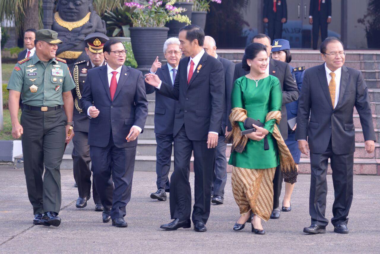 Ke Jepang, Jokowi Tawarkan   Bangun Pelabuhan di Subang dan Kereta Jakarta - Surabaya
