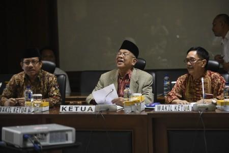 OTT Ketua DPD, BK Putuskan Berhentikan Irman