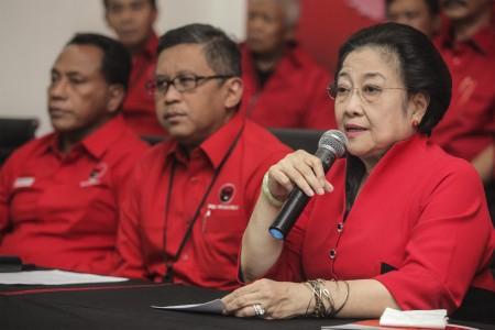 Kisruh Pergantian Ketua DPR, PDIP Tolak Campuri Internal Golkar