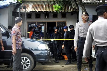 Polda Jabar Tunggu Densus 88 Geledah Rumah di Bandung