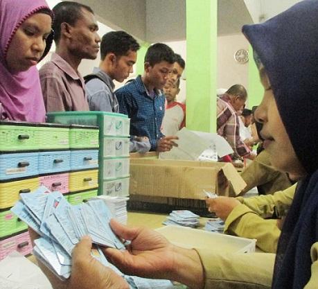 Takut Kehilangan Hak Pilih, Warga Aceh Utara Serbu Perekaman e-KTP