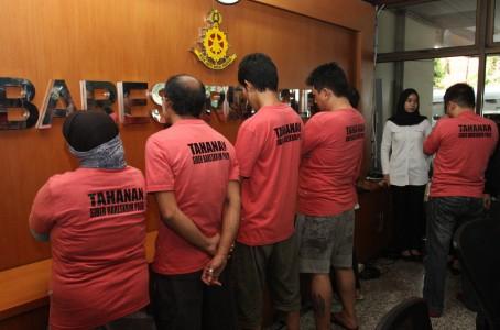 Jokowi Perintahkan Polisi Kejar MCA sampai Tuntas