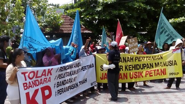 Warga Kulon Progo Demo Tolak  Pembangunan Bandara Baru di Yogyakarta
