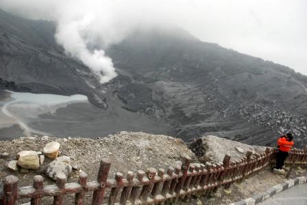 5 Desa di Subang Terkena Lemparan Material Vulkanik Gunung Tangkuban Parahu