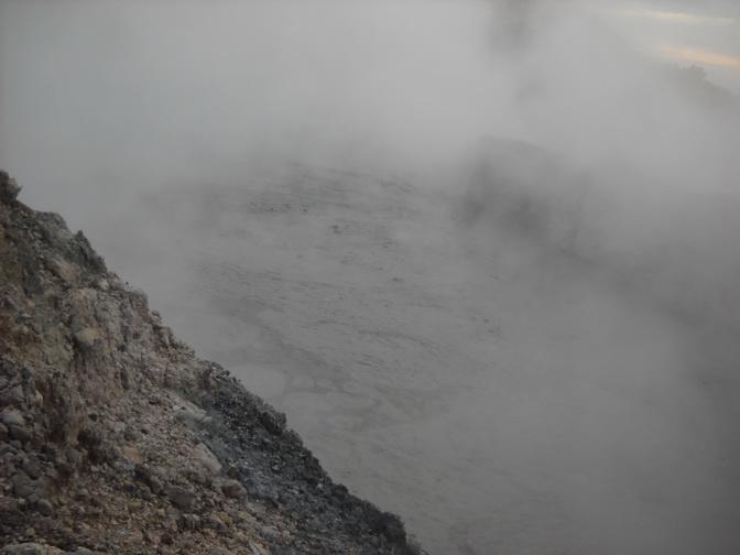 Gas Beracun dari Dieng Meluas Kala Sore