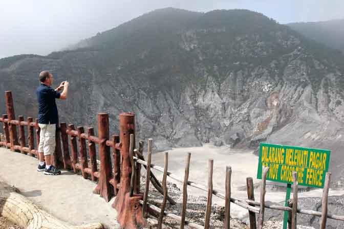 Status Gunung Tangkuban Parahu Berpotensi Turun