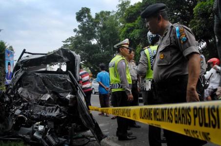 Polda Jatim Larang Angkutan Barang Digunakan Bawa Manusia