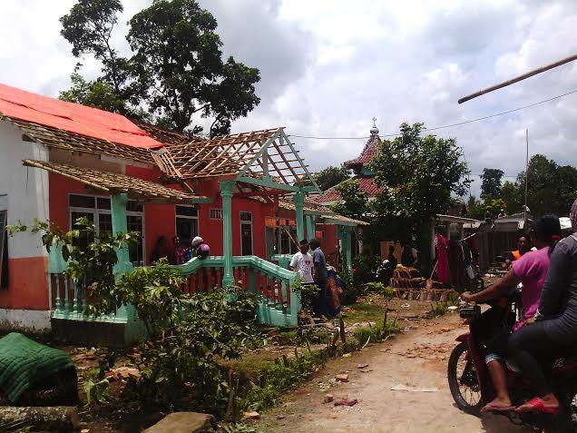 Awas, Petir dan Puting Beliung Ancam Sulawesi Barat