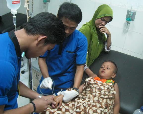 Puluhan Anak Masuk RS Akibat Jajanan Anak