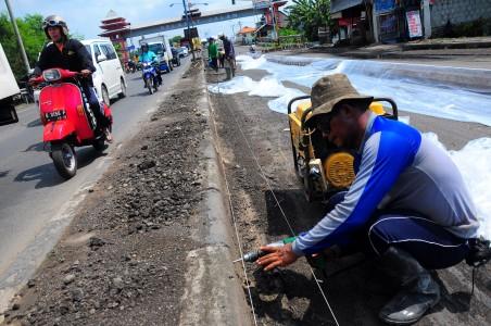 Anggaran Dipangkas, Proyek Infrastruktur Kementerian PU Tersendat