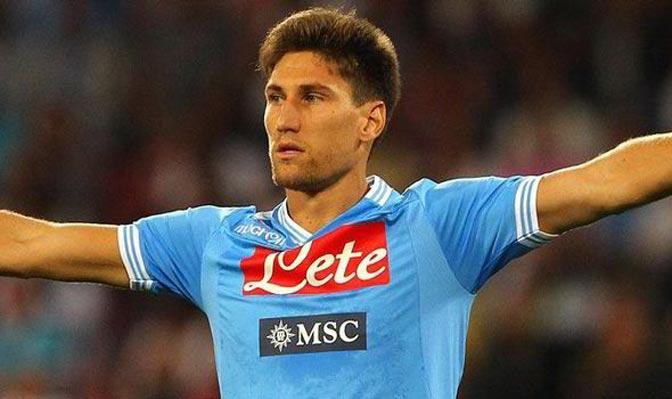 Swansea Dapatkan Federico Fernandez