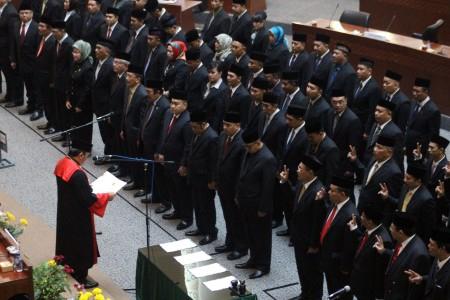 Wakil Rakyat yang Tergadai