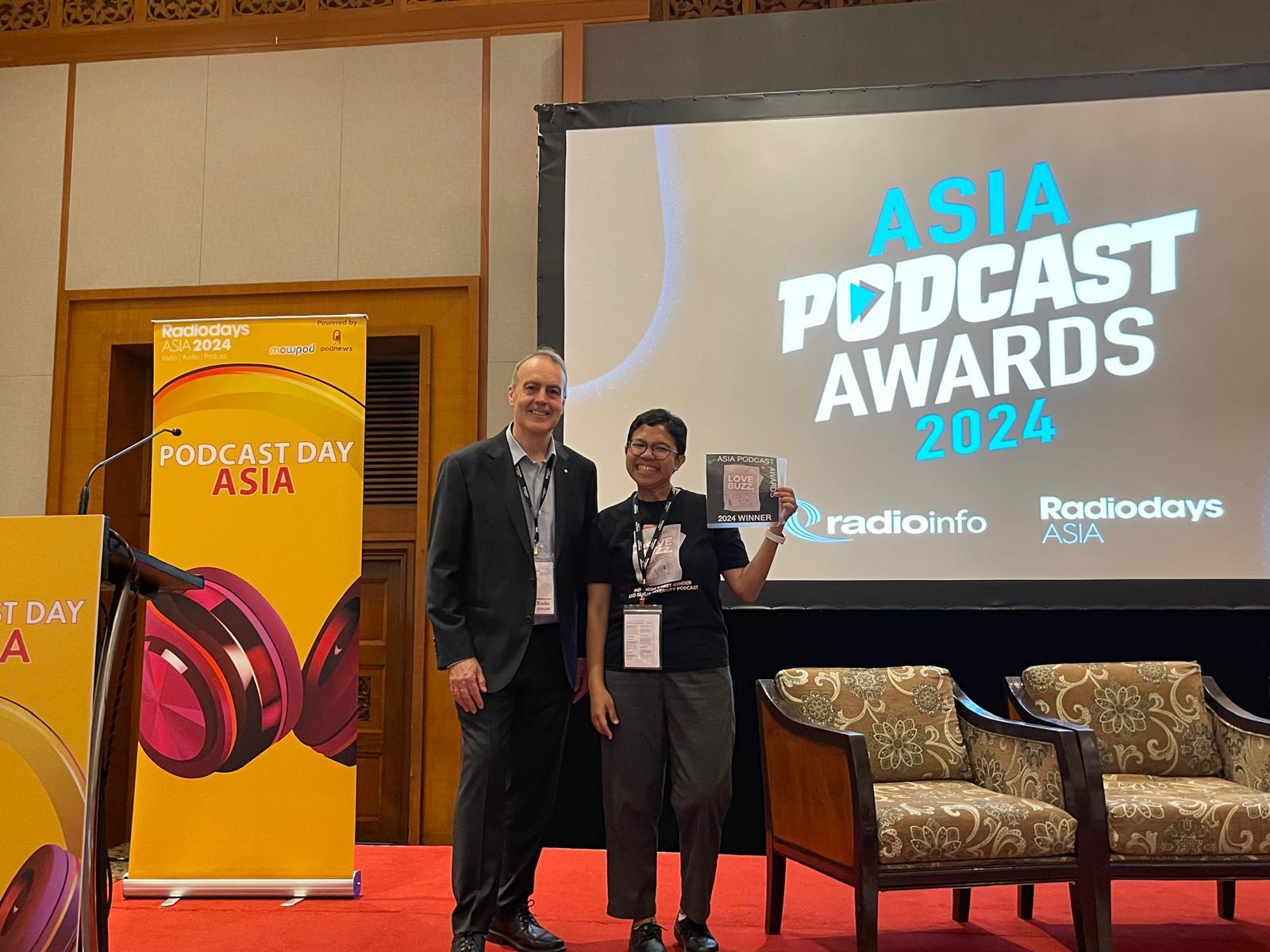 Podcast Love Buzz Raih Penghargaan pada Asia Podcast Award 2024