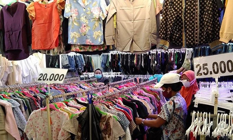 Larangan Jual Pakaian Bekas Impor, Kemenkop UKM Tawarkan Solusi