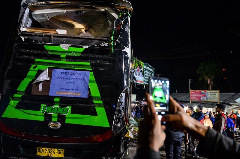  KNKT Investigasi Penyebab Kecelakaan Bus di Subang