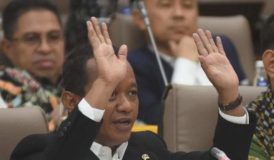 Jadi Menteri