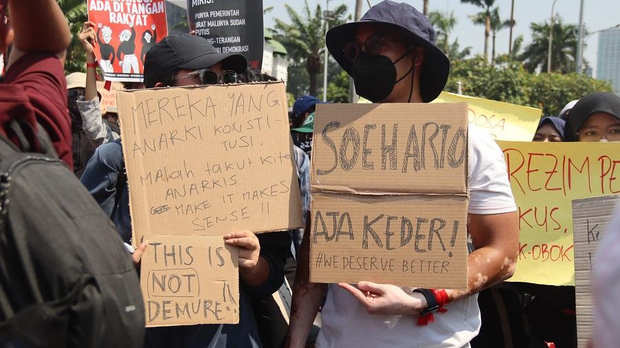 Demo Tolak RUU Pilkada Berubah jadi Aksi Turunkan Jokowi