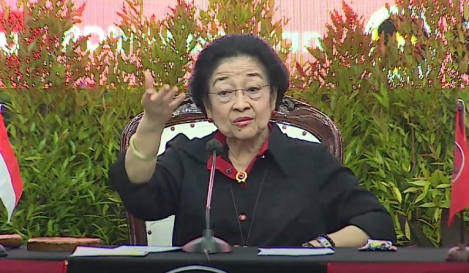 Megawati Serukan Bakal Calon Kepala Daerah PDIP Berani Lawan Intimidasi