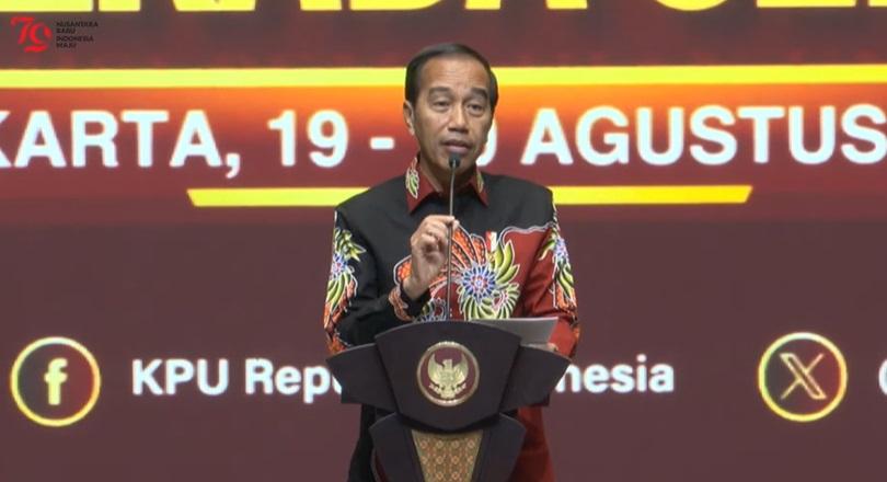 Jokowi Naikkan Tunjangan Insentif untuk Petugas KPU 50 Persen