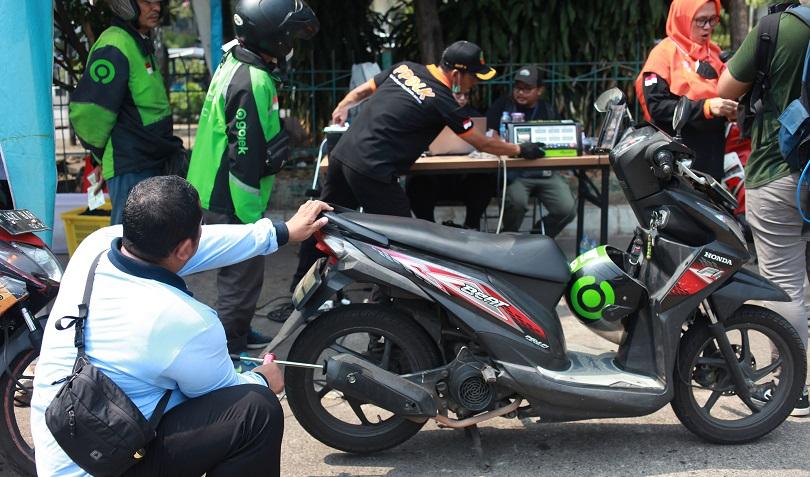 Keluhan Warga soal Sulitnya Uji Emisi Kendaraan Bermotor 