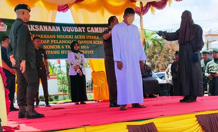 Melanggar Qanun Syariat, Lima Orang Dicambuk di Aceh Utara