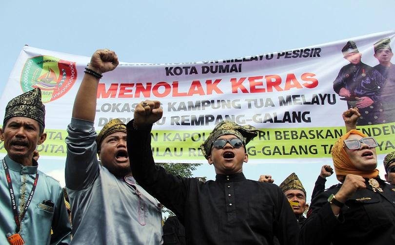 Tolak Relokasi Pulau Rempang, Warga  Dituduh Langgar UU ITE