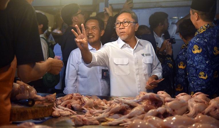 Tak Usah Panik Beli, Mendag Jamin Bahan Pokok Lebaran Aman