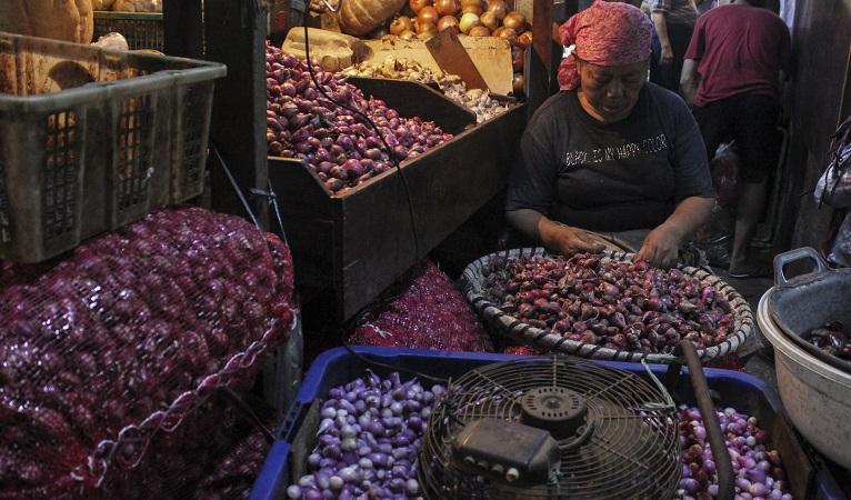 Awal Tahun, Harga Bawang Merah Terus Naik