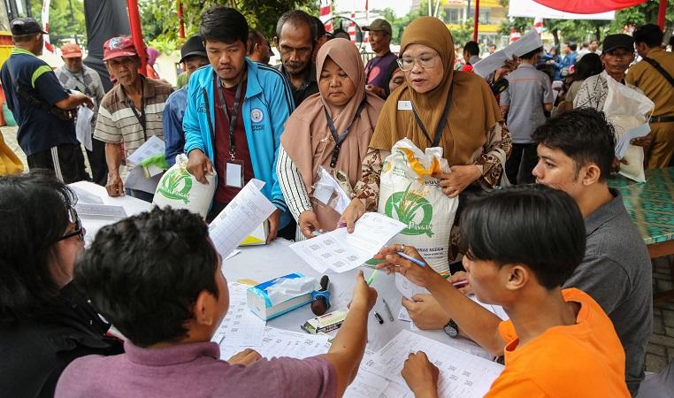 3,5 Juta Warga Jateng Terima Bantuan Beras 10 Kg Hingga Juni 2024